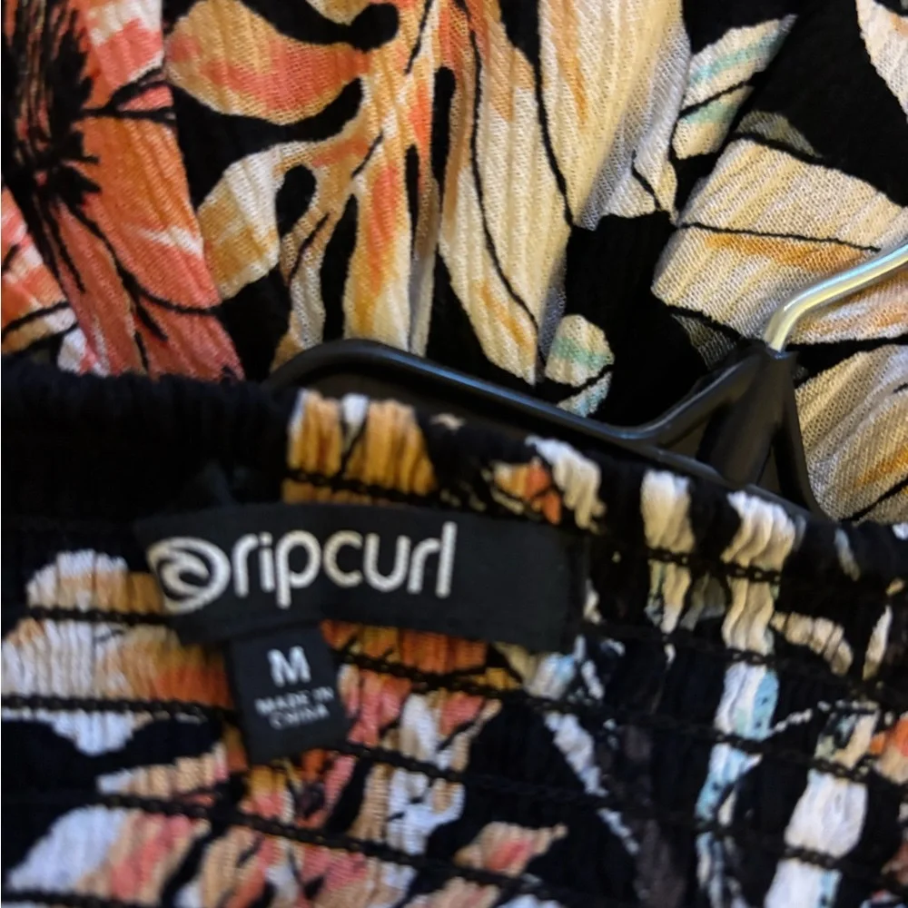 Rip Curl Black Dress with Orange and White Floral Design - Picture 6 of 6